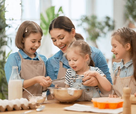 featured image thumbnail for post Top 10 Benefits of Cooking Together with Your Children